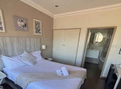 Travel Lodge