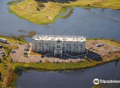 Wingate by Wyndham Savannah/Pooler