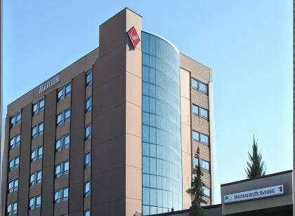 The Glenmore Inn & Convention Centre
