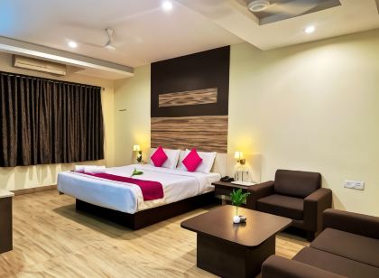 Hotel Adarsha Palace