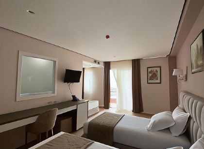 Doanesia Premium Hotel & Spa