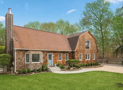 Spacious 5-bedroom East Hampton private retreat