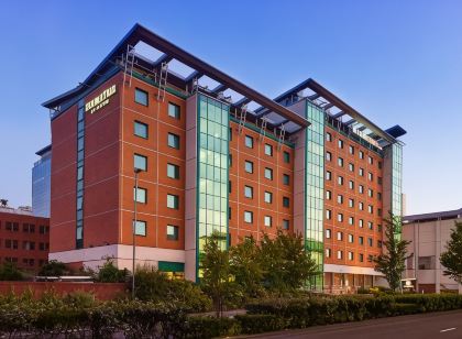 DoubleTree by Hilton Woking