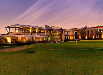 The Fairway Hotel, Spa & Golf Resort
