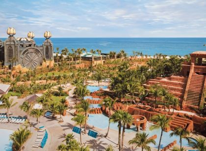 Harborside Resort & Vacation Rentals at Atlantis