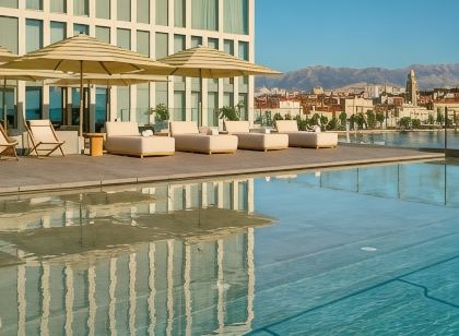Hotel Ambasador
