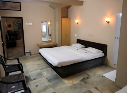 Hotel Madhuvanti