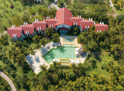 Pax Ana Doc Let Resort & Spa