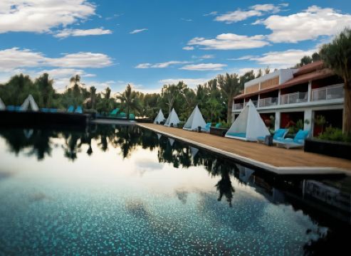 Planet Hollywood Beach Resort Goa