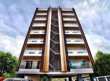 โรงแรม ดิ เอม สาทร