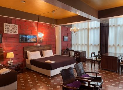Golden Lotus Bangalore Boutique Suites