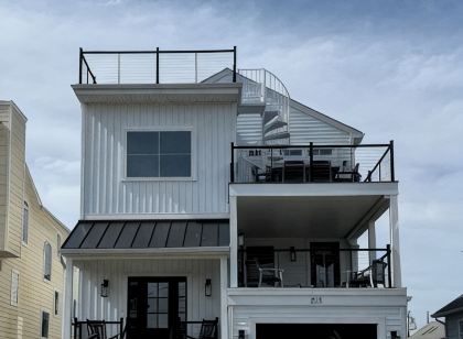 Plan Your Getaway in Our New 5-Bedroom Home in Welcoming Bethany Beach.