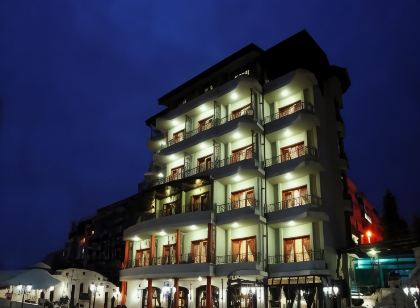 Dinasty Hotel