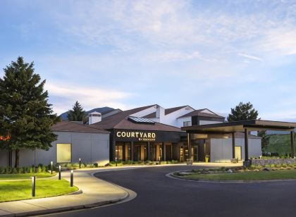 Courtyard Boulder