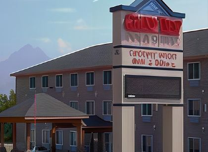 Grand View Inn & Suites