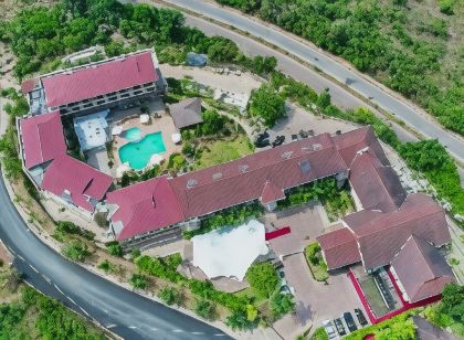Ridge Royal Hotel