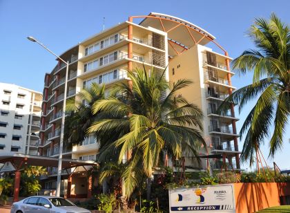 Cullen Bay Resorts