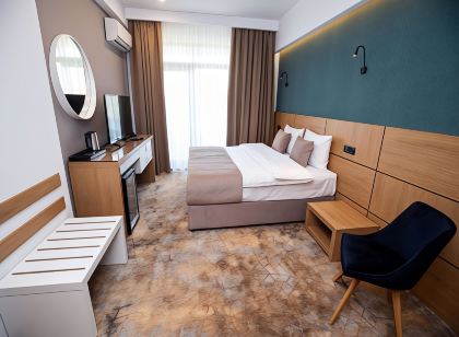 Grand View Hotel & Suites Copou