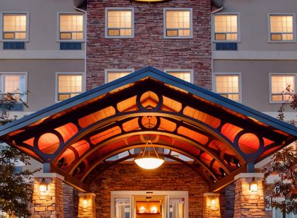 Staybridge Suites Calgary Airport