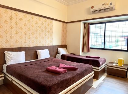 Hotel Laxmi Palace