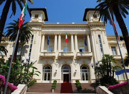 53 Solaro Apartments