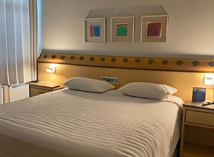 L'Opera Hotel