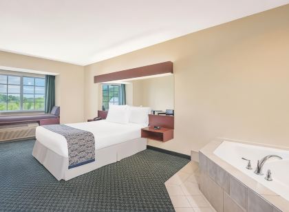 Microtel Inn & Suites by Wyndham Hamburg