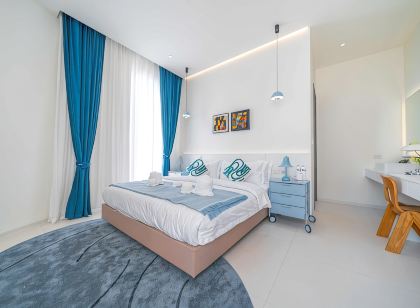 Pattaya Happy House : 6BR Pool Villa with KTV – Families & Friends Pattaya