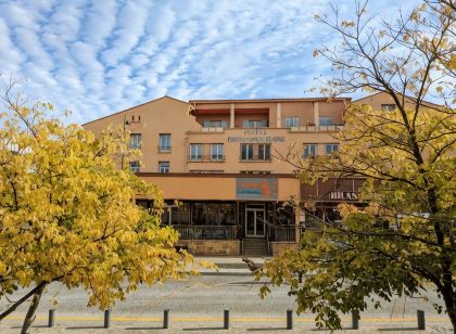 Hôtel PB - Perpignan Gare - Hotel & Hostel