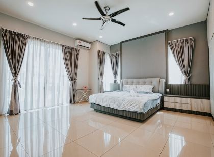 Ipoh Midtown VastblueEscape Pool Villa 6B6B @23Pax