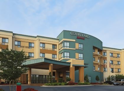 沃納羅賓斯萬怡飯店