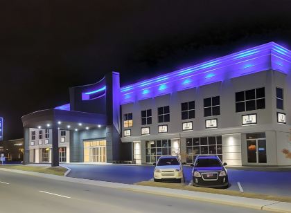 Hotel & Suites le Dauphin Drummondville