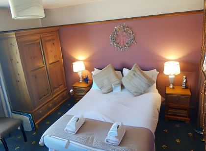 Waterfront Hotel
