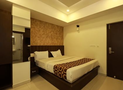 Silver Suite
