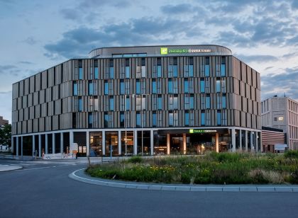 Holiday Inn Express & Suites Monheim am Rhein