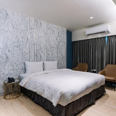 MOBI Room MOBI Room Lounge Hotel Promo Code