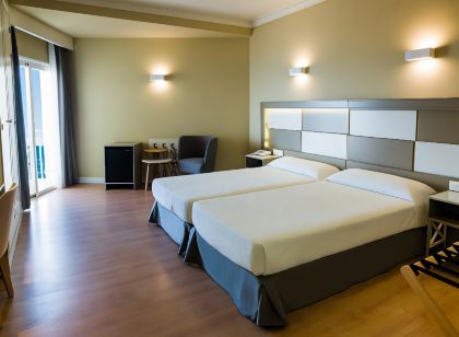 Hotel Monarque Torreblanca