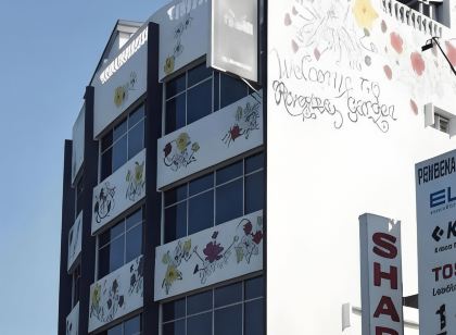 Riverine Garden Hotel