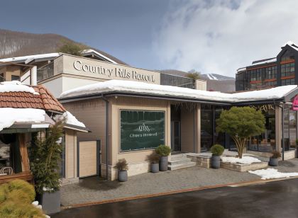 Country Hills Resort