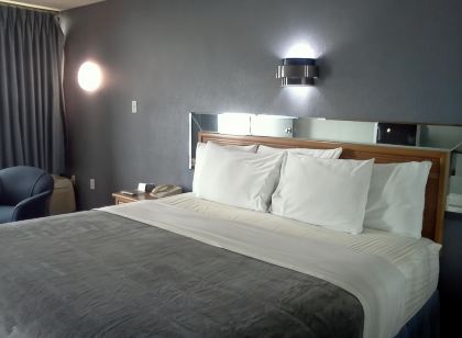 Quail's Nest Inn & Suites