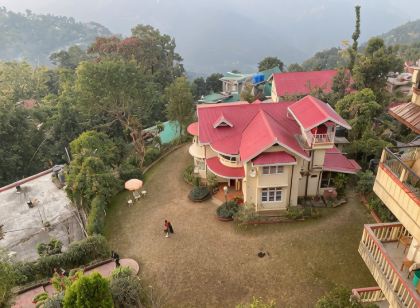 Hotel Aashiyana