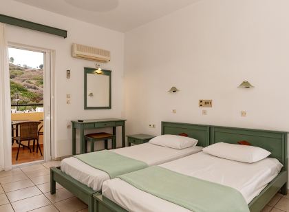 Elpis Studio Apartments