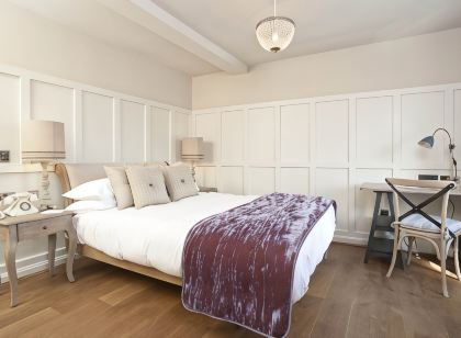 The White Swan Hotel