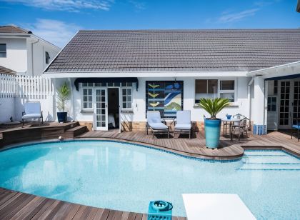 Admiralty Beach House