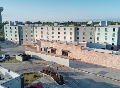 Voco College Station Aggieland by IHG