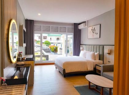 Agra Hotel & Grand Ballroom