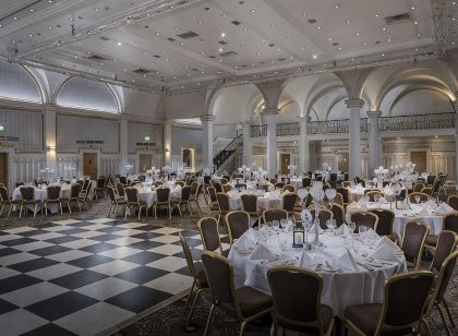 The Queens Hotel