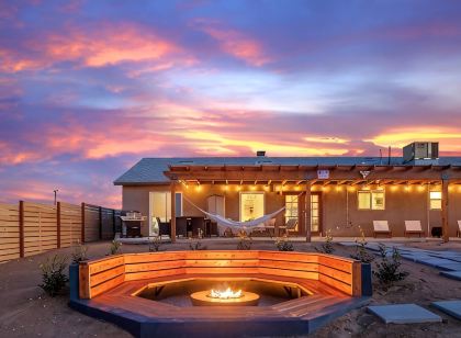 High Desert Hideout: Doma Aquaria