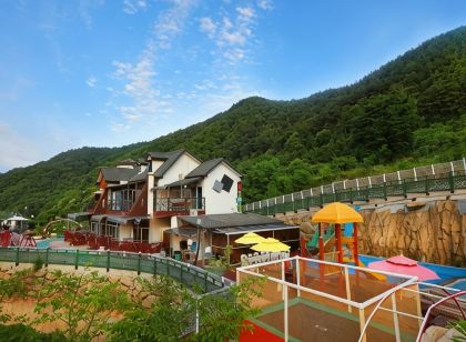 청도 오크캐슬펜션