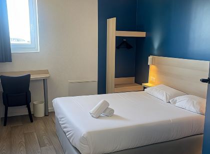 Kyriad Direct Dreux
